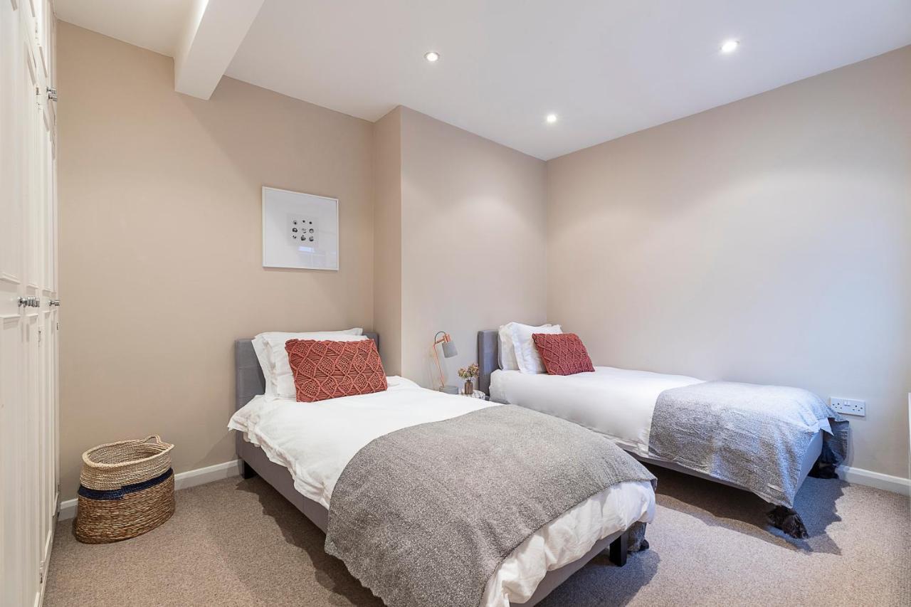 Gorgeous House In Marylebone With Patio Apartment London Exterior photo